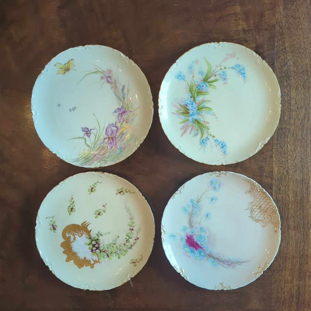 Set 4 Antique hand painted H&C France decorative plates 8.5" excellent conditio